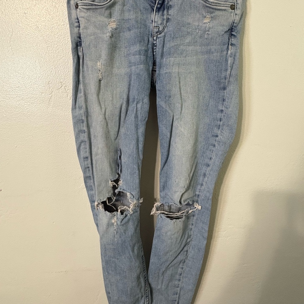 H&M Light Blue Distressed Boyfriend Jeans